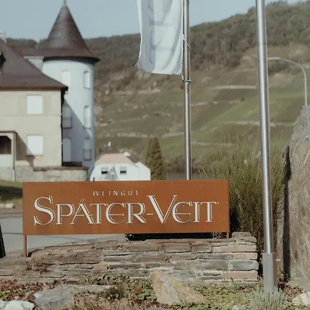 Weingut Spaeter-veit Estalagem